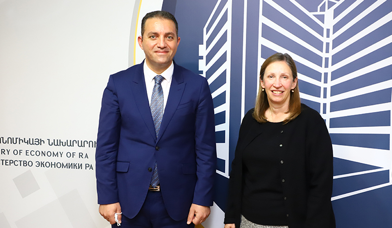 Վահան Քերոբյանն ԱՄՆ դեսպան Լին Թրեյսիի հետ քննարկել է Հայաստանի ներդրումային ներուժը