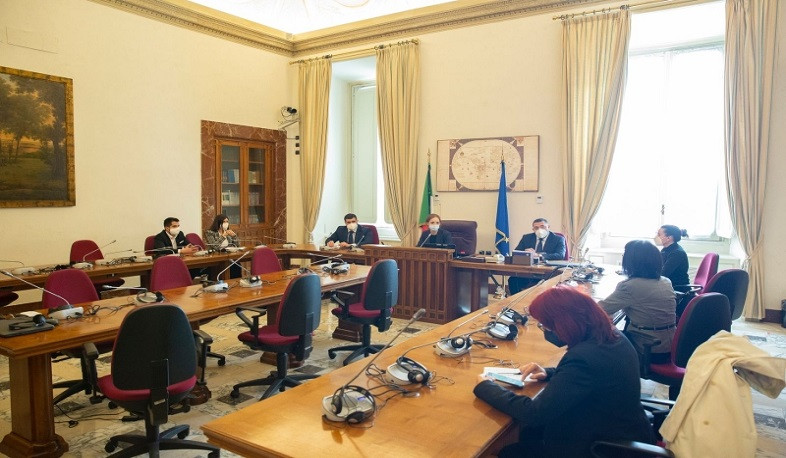 Members of Armenian Parliament’s Delegation Meet with Head of Delegation of Italy to PACE