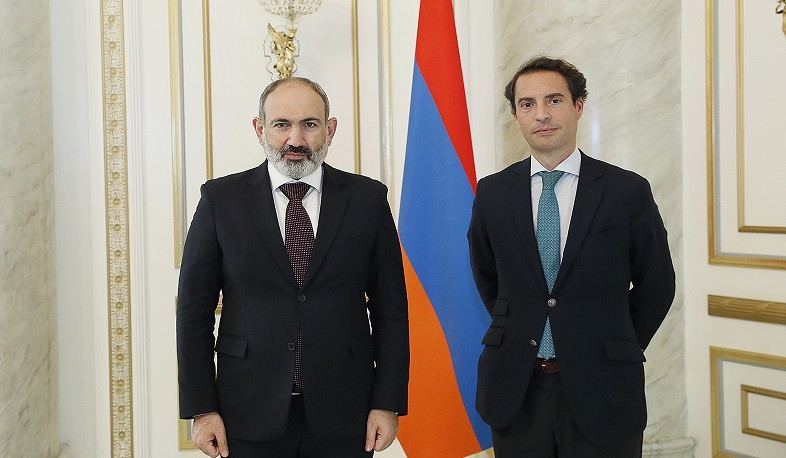 Всеобъемлющее урегулирование карабахского конфликта – приоритет: премьер-министр Армении принял специального представителя генсека НАТО