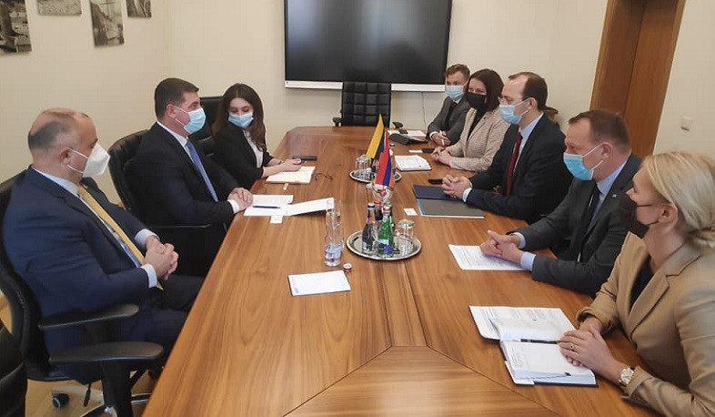 Gnel Sanosyan discussed issues of transport innovations and digitalization with Minister of Communications of Lithuania