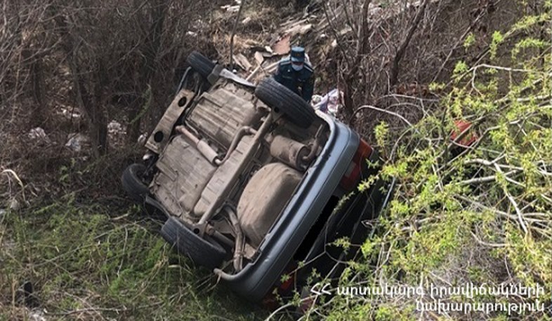 Երևան-Սևան ավտոճանապարհին մեքենան մոտ 90 մետր գլորվել է ձորը. կա տուժած