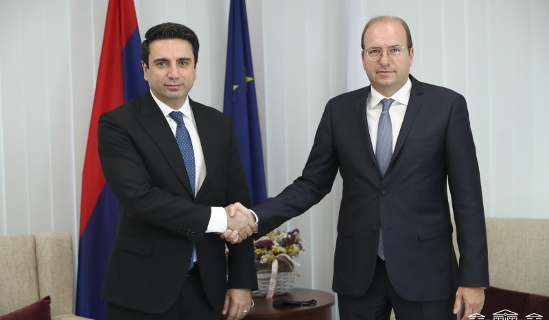 Delegation led by Alen Simonyan met with Minister of Defense of Cyprus