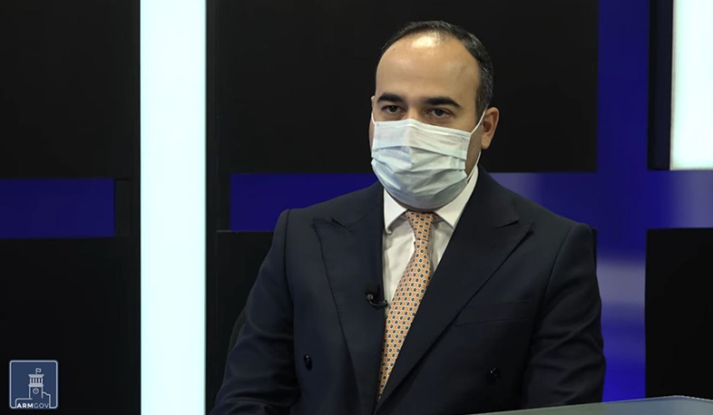 Artsaxdan didərgin düşmüş və evlərini itirmiş vətəndaşlar maddi yardım alacaqlar: David Xaçatryan