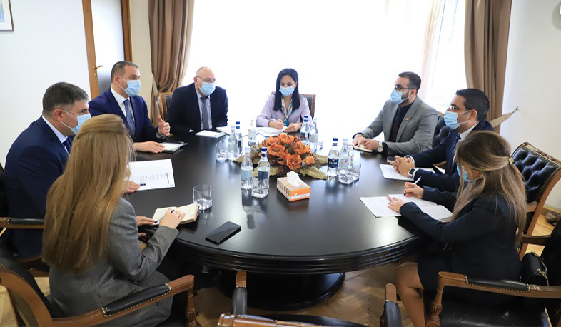 Vahan Kerobyan discussed possibilities of economic cooperation with Syrian ambassador