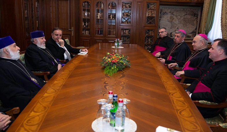 Святой Престол продолжит прилагать все усилия для решения вопроса возвращения армянских военнопленных: заместитель госсекретаря Ватикана