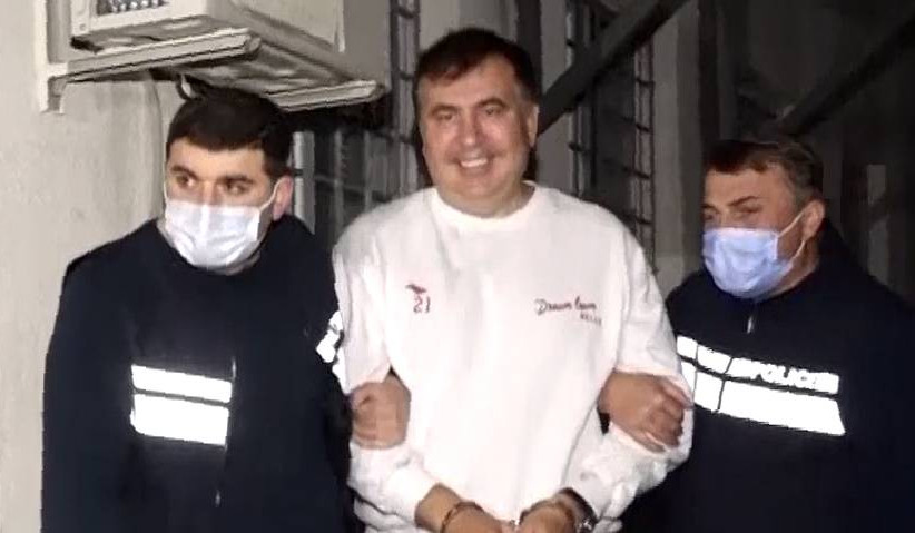 Минюст Грузии ужесточил условия встреч Саакашвили с адвокатами из-за нарушения эпидрежима