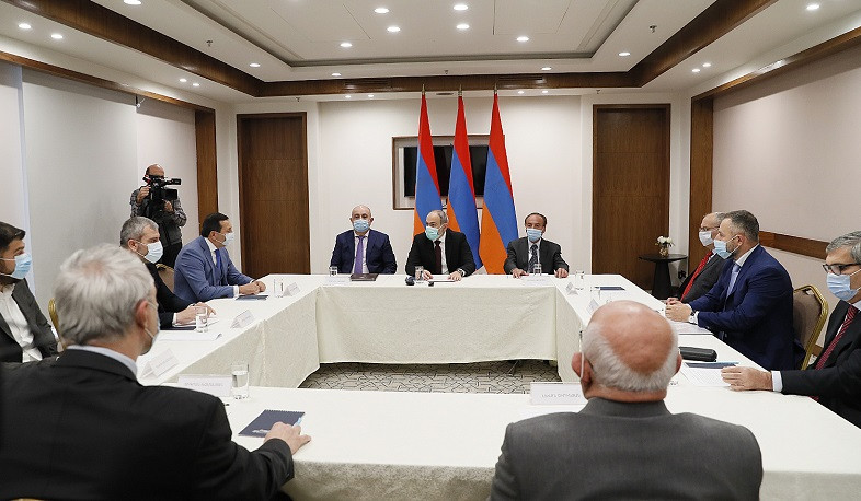 Regular meeting of consultative assembly held with participation of Prime Minister and leaders of extra-parliamentary political forces