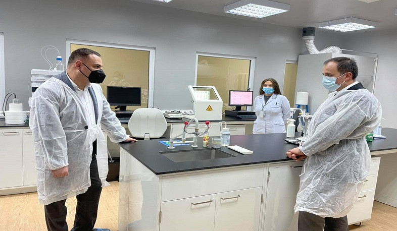 Արսեն Թորոսյանն այցելել է Ռադիոիզոտոպների արտադրության կենտրոն