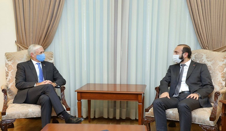 ER XİN başçısı BMT-nin Ermənistandakı daimi əlaqələndiricisi ilə görüşüb