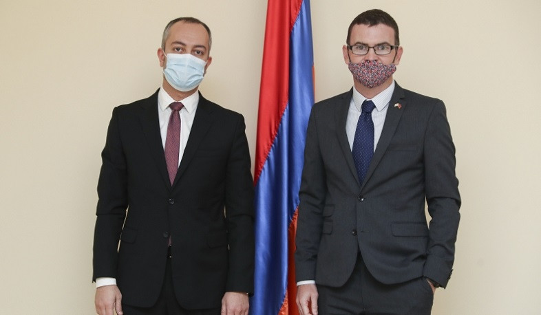 During meeting with John Gallagher, Eduard Aghajanyan referred to provocations carried out by Azerbaijan