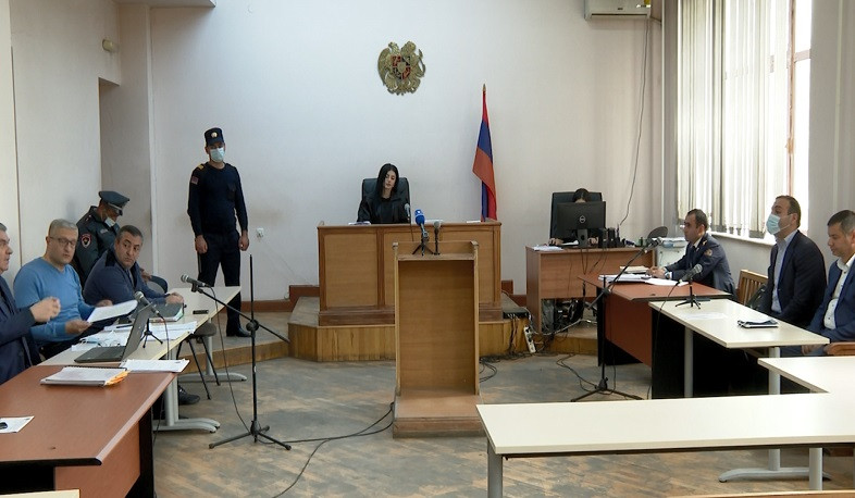 Շարունակվել է Մաքսային պետական կոմիտեի նախկին պետի առանձնատան վրա հարձակման գործով դատական նիստը