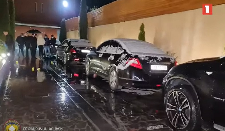 Քննչական կոմիտեն տեսանյութ է հրապարակել Քանաքեռում տեղի ունեցած սպանության դեպքի վայրից