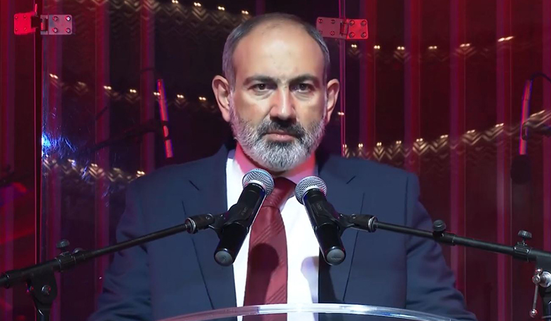 Փաշինյանի ելույթը ՏԻՄ ընտրությունների քարոզարշավի կապակցությամբ կազմակերպված ՔՊ կուսակցության դրամահավաք երեկոյին