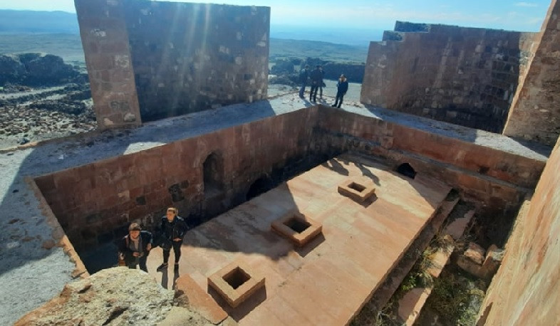 Հուշարձանների պահպանության մասնագետները ծանոթացել  են Արագածոտնի մարզի մի շարք հուշարձանների նորոգման աշխատանքներին