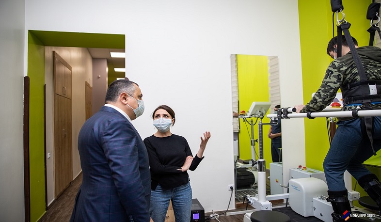 ԿԳՄՍ նախարարի տեղակալ Կարեն Գիլոյանը հյուրընկալվել է Զինվորի տանը