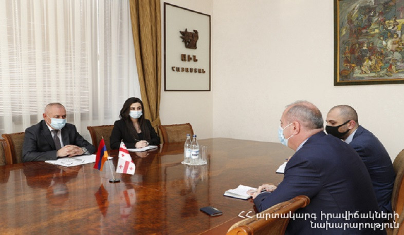 ԱԻ նախարարը հանդիպել է Վրաստանի դեսպանության գործերի ժամանակավոր հավատարմատարի հետ