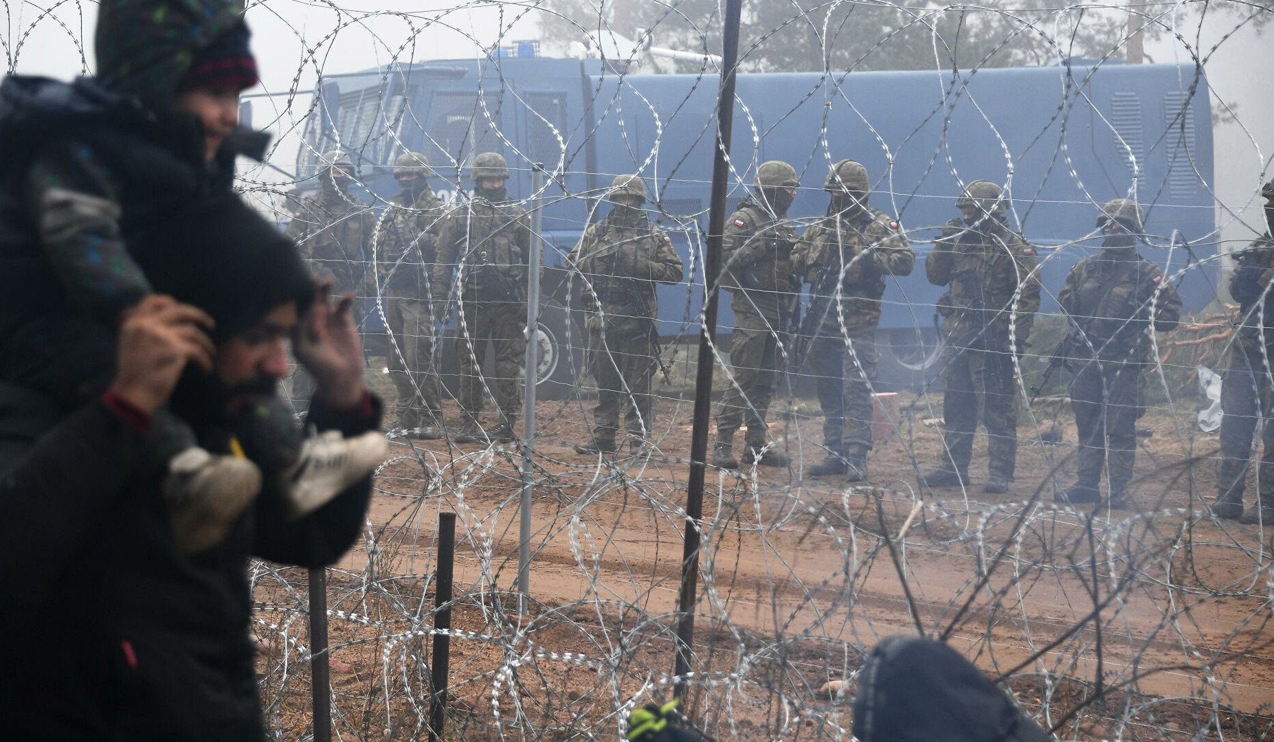 Բելառուսի հետ սահմաններին կենտրոնացած է մոտ 20 հազար զինվորական. Լուկաշենկո