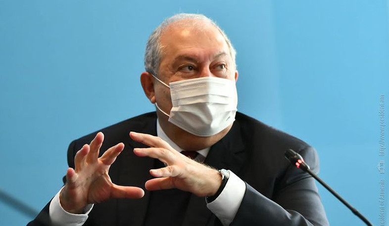 Արմեն Սարգսյանը Bloomberg-ի համաժողովի մասնակիցներին տեղեկություններ է հաղորդել Ադրբեջանի սադրիչ գործողությունների վերաբերյալ