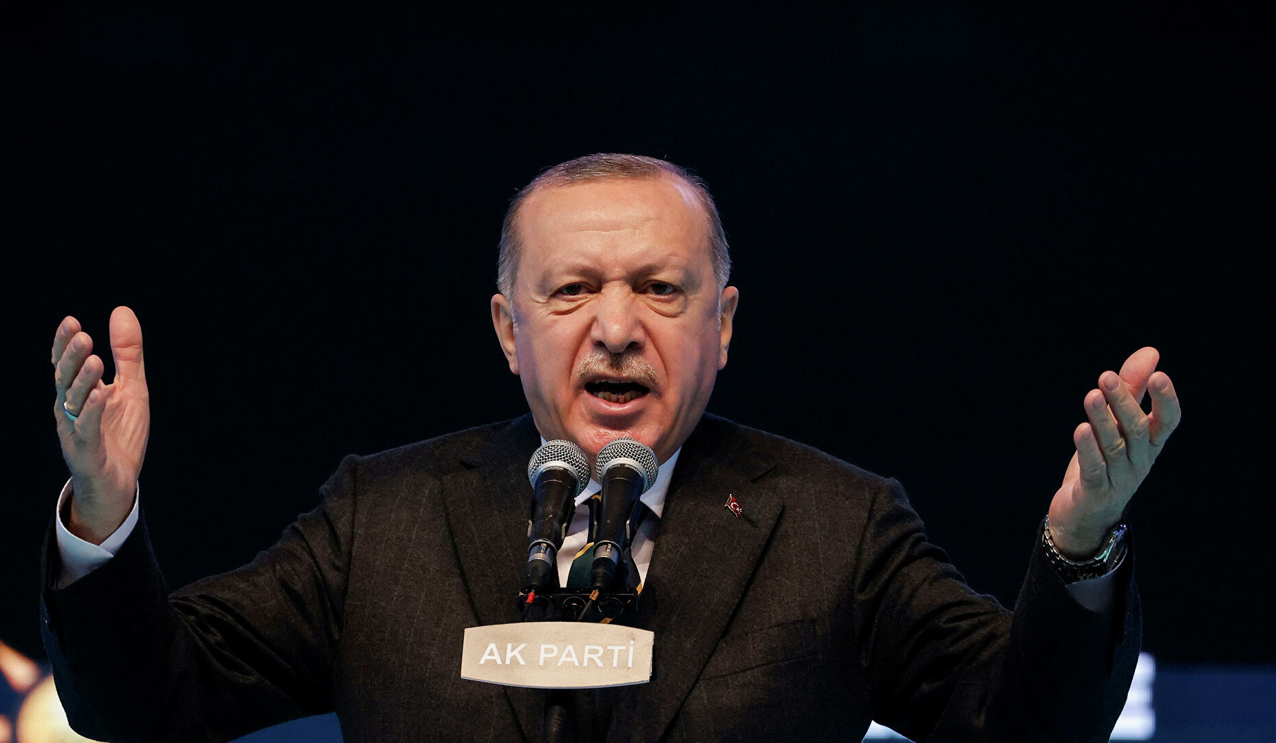 Economic pressure on Turkey is non-prospective: Erdogan