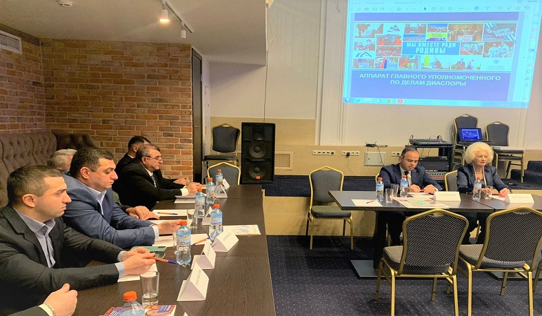 Заре Синанян встретился с представителями армянской общины Твери