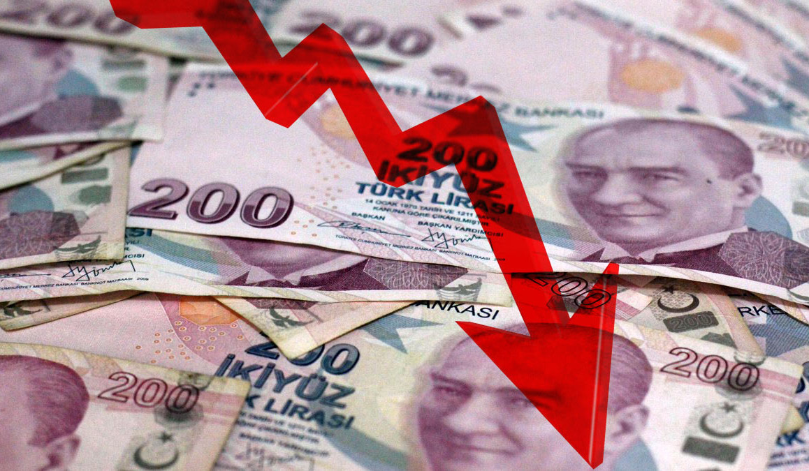 В Турции прошли протестные акции после падения курса национальной валюты