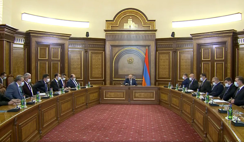 PM Pashinyan receives community heads of Syunik Province