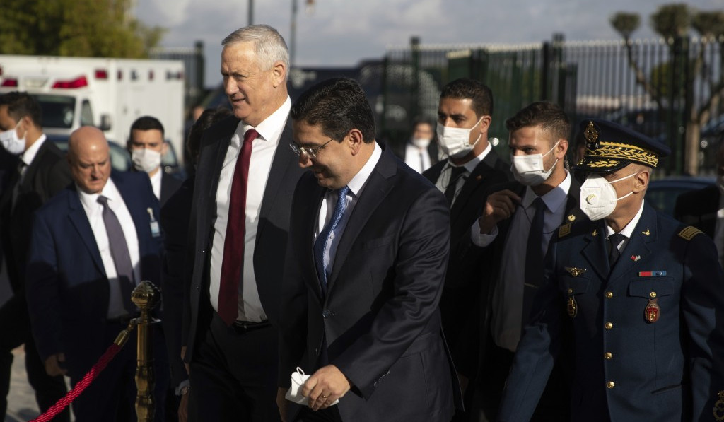 Israel pushes for better Iran deal amid military buildup