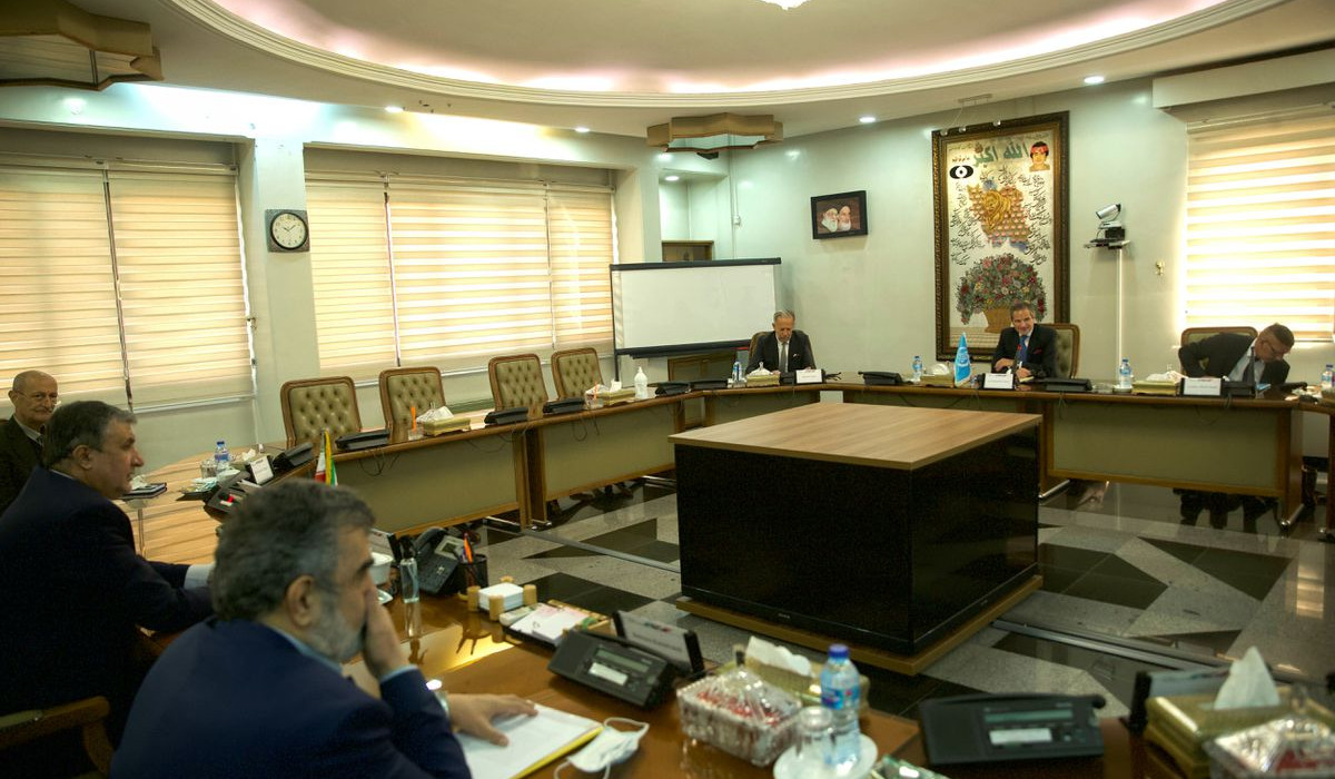 Nuclear talks resume as West asks whether Iran is serious or stalling