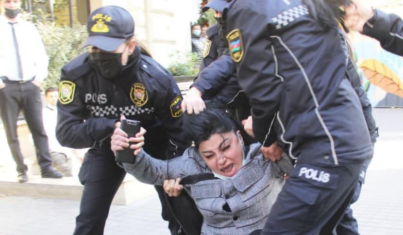 Azerbaijani police arrest, beat over 40 protesters at rally for hunger-striking Saleh Rustamov