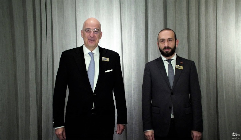 Министры иностранных дел Армении и Греции обменялись мнениями по региональным и международным вопросам