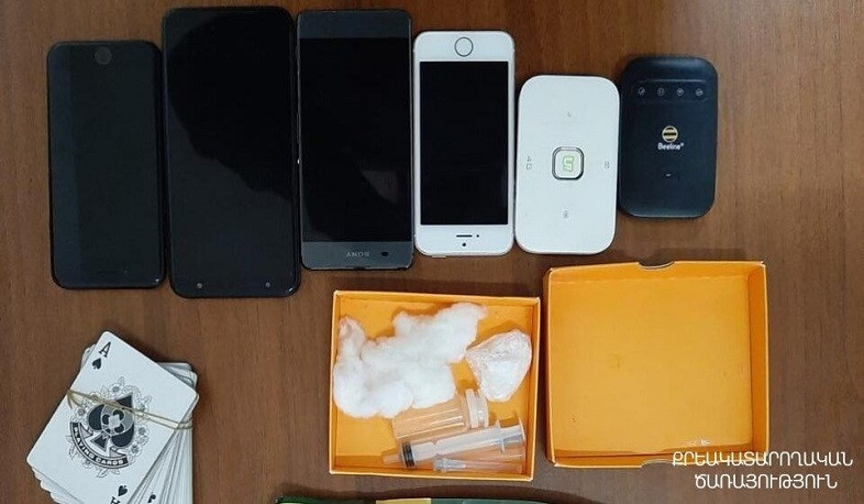 «Արմավիր» ՔԿՀ-ում խուզարկությունների արդյունքում հայտնաբերվել են արգելված իրեր