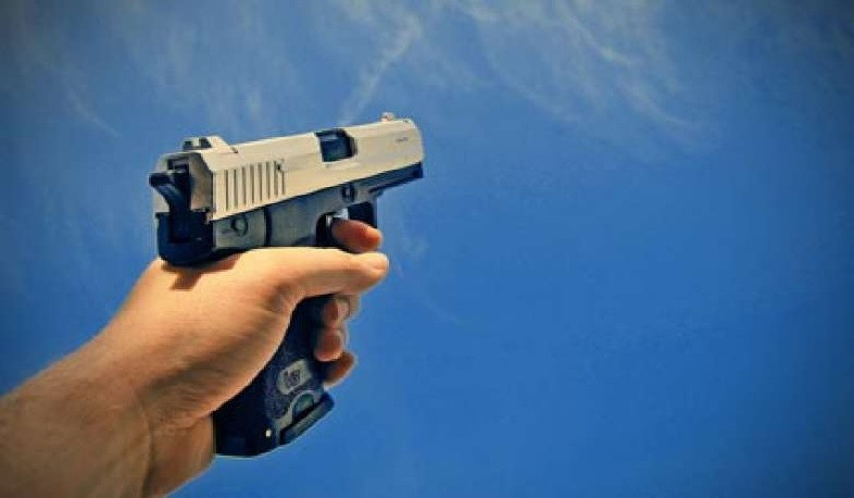 Կրակոցներ և դանակահարություն Էրեբունիում