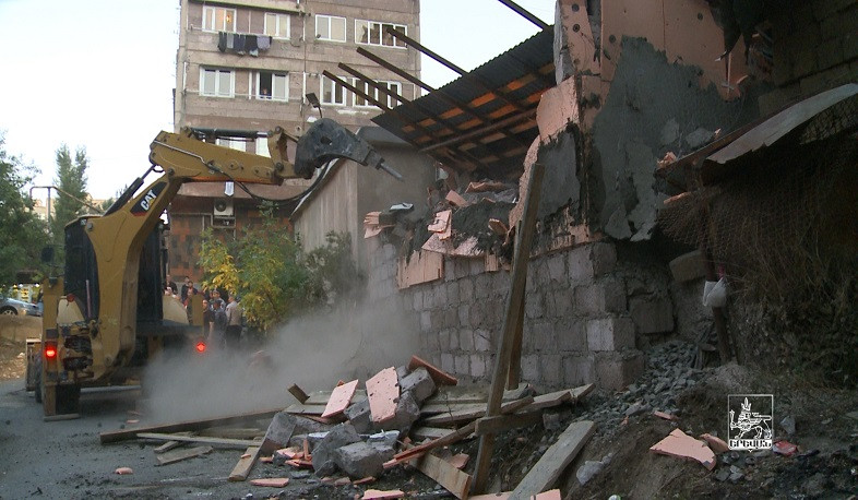 Խիստ սանկցիաներ են լինելու ապօրինի շինարարությունը չկասեցնող համայնքների ղեկավարների նկատմամբ. Կարեն Անդրեասյան