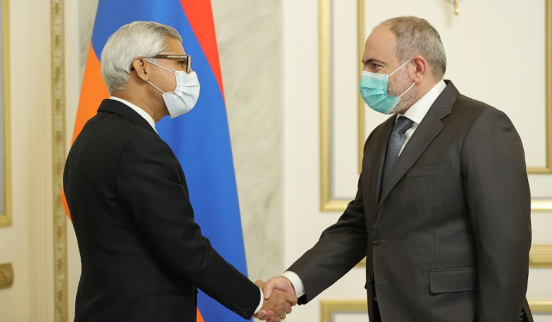 Baş nazir bir sıra humanitar məsələlərin həllində Beynəlxalq Qırmızı Xaç Və Qırmızı Aypara Cəmiyyətlər Federasiyası ilə əməkdaşlığı vacib sayıb