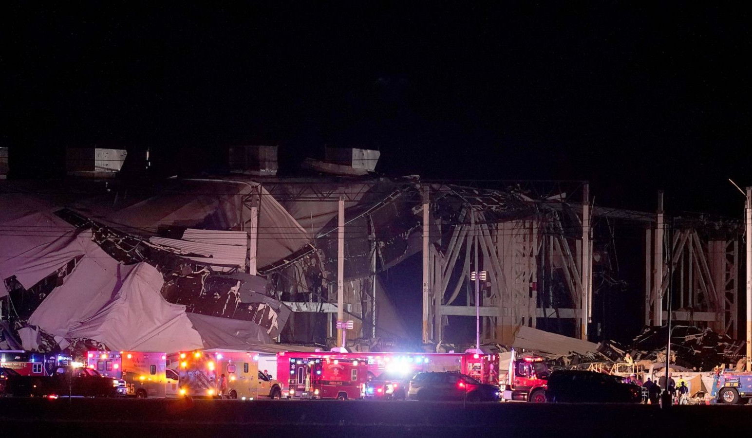 ԱՄՆ-ում պտտահողմն ավերել է Amazon-ի պահեստը. կան տասնյակ զոհեր