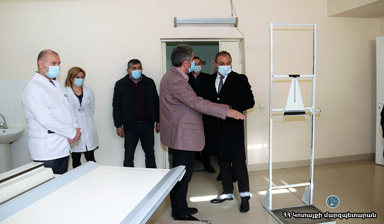 Կոտայքի մարզպետը Հրազդանի ԲԿ-ում ծանոթացել է աշխատանքների կազմակերպմանն ու պատվաստումային գործընթացի իրականացմանը