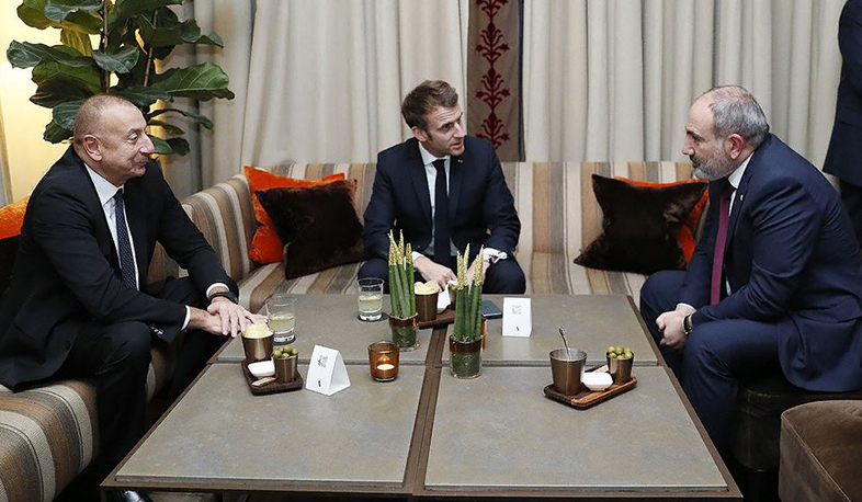 В Брюсселе состоялась трехсторонняя встреча Никола Пашиняна, Эммануэля Макрона и Ильхама Алиева: фотографии