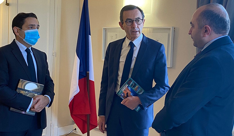 Fransa Senatında Artsaxla bağlı beynəlxalq maarifləndirmə qrupu yaradılıb