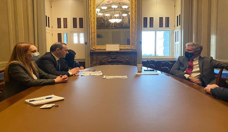 Արմեն Գրիգորյանը և Ֆրենկ Փալոնը քննարկել են Հայաստանի ժողովրդավարացման գործընթացները