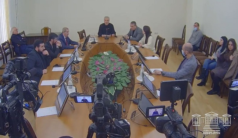 ԱԺ պաշտպանության հարցերի հանձնաժողովի նախագահի տեղակալի պաշտոնում ՔՊ-ն թեկնածու չի առաջադրել՝ ևս մեկ հնարավորություն տալով «Հայաստան» խմբակցությանը