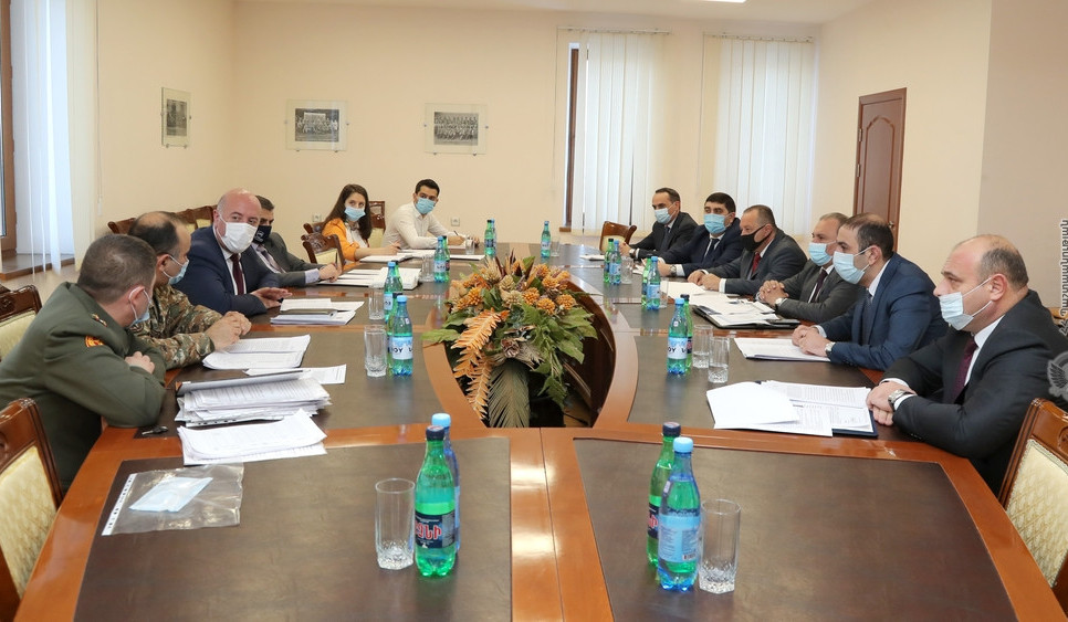 ՊՆ-ում կայացել է միջգերատեսչական հանձնաժողովի առաջին նիստը