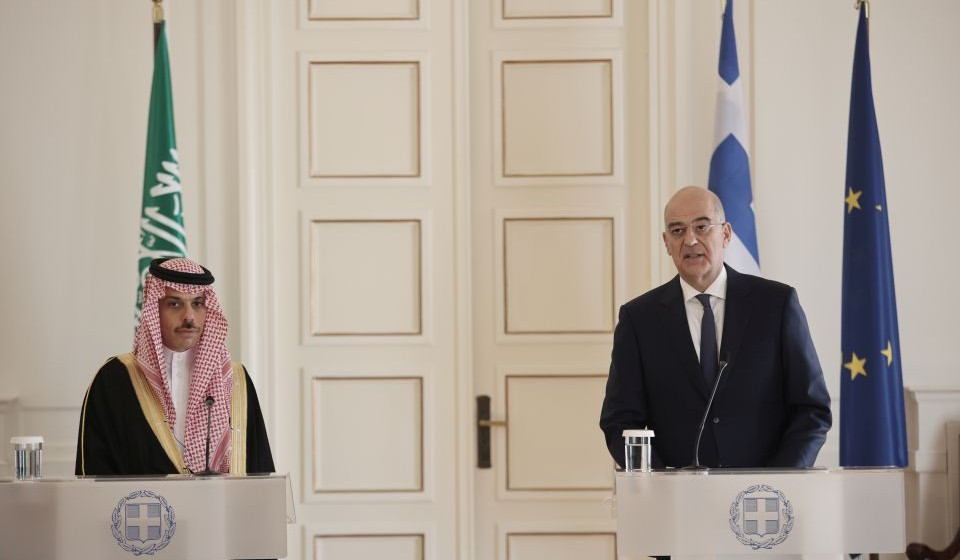 Dendias informs State Department about Turkey’s ‘provocative’ rhetoric