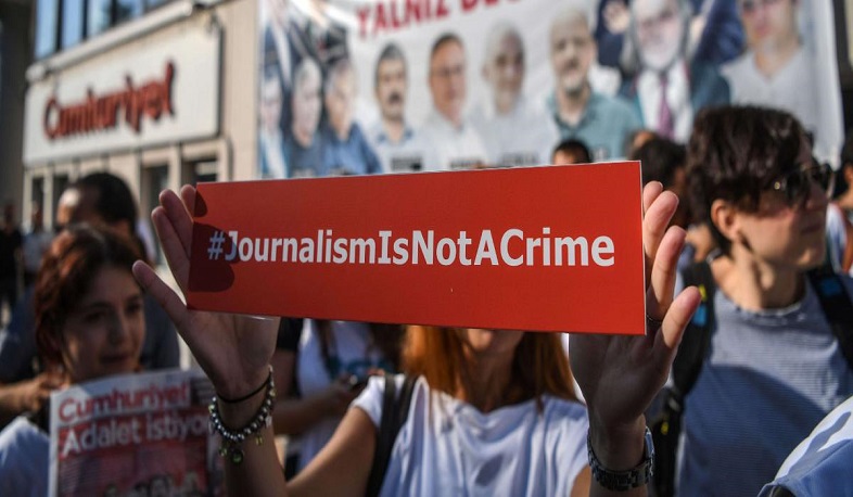 Turkey jails for life journalist who covered anti-ISIS protests