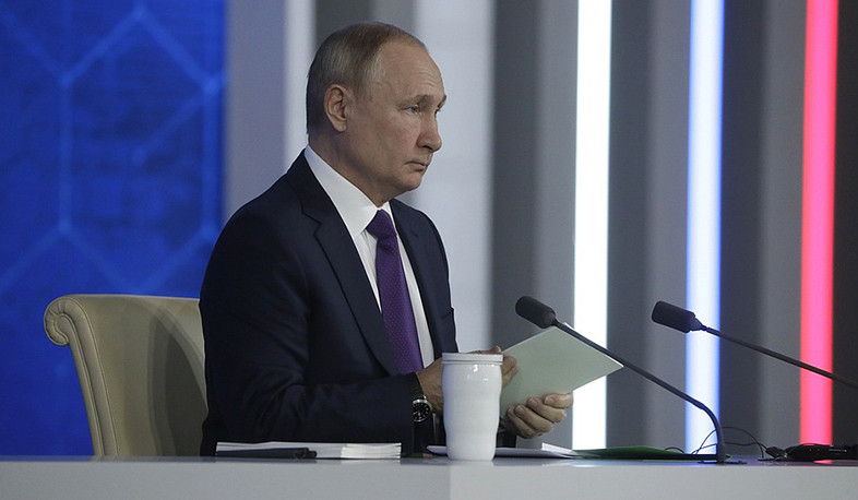 KTMT qüvvələri lazım olduğu müddətdə Qazaxıstanda olacaq: Putin