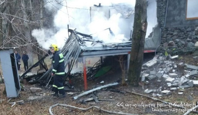 Դիլիջանում այրվել է փայտե տնակ