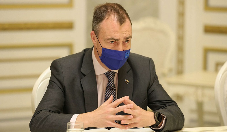 Toyvo Klaar Ermənistan və Türkiyə xüsusi nümayəndələrinin görüşünü alqışlayır