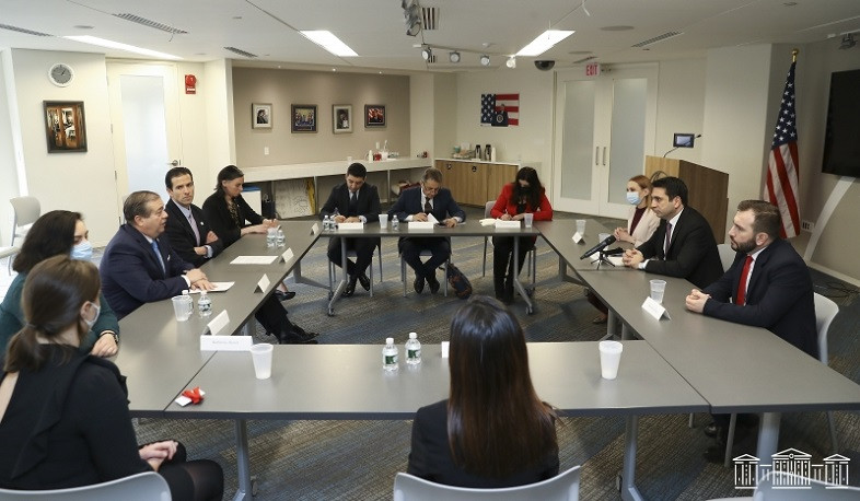 Alen Simonyan meets with President of International Republican Institute and Director for Eurasia Region in Washington