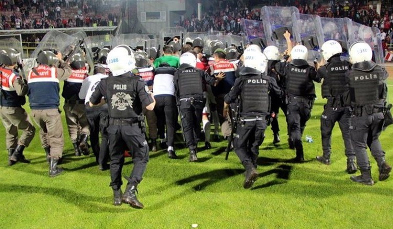 Թուրք ոստիկանները կհսկեն կարգուկանոնը Կատարում կայանալիք Ֆուտբոլի աշխարհի առաջնության ժամանակ