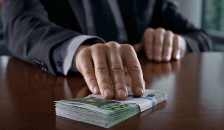 Azərbaycanda ötən il rüşvət cinayətləri 2 dəfə artıb