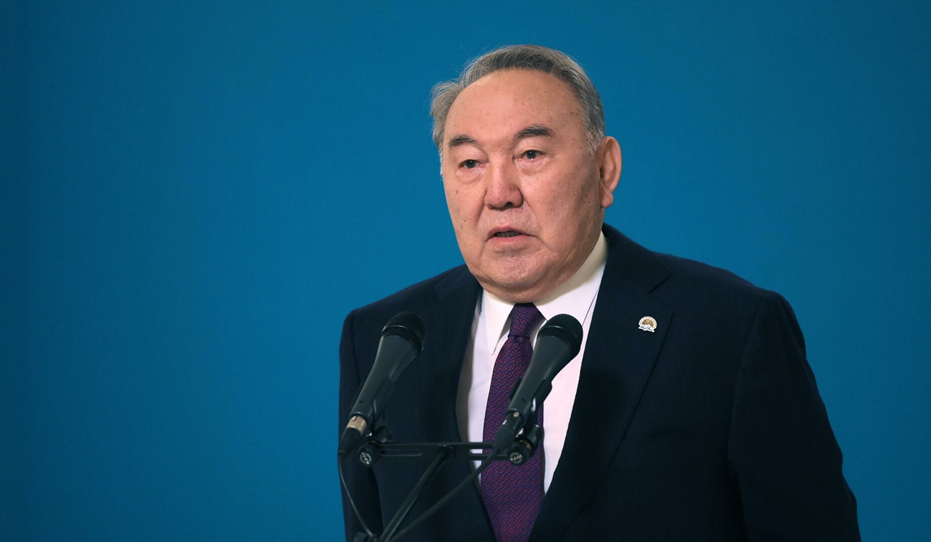Парламент Казахстана одобрил отмену пожизненного председательства Назарбаева в Совбезе